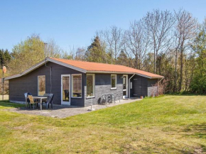 Three-Bedroom Holiday home in Vig 1